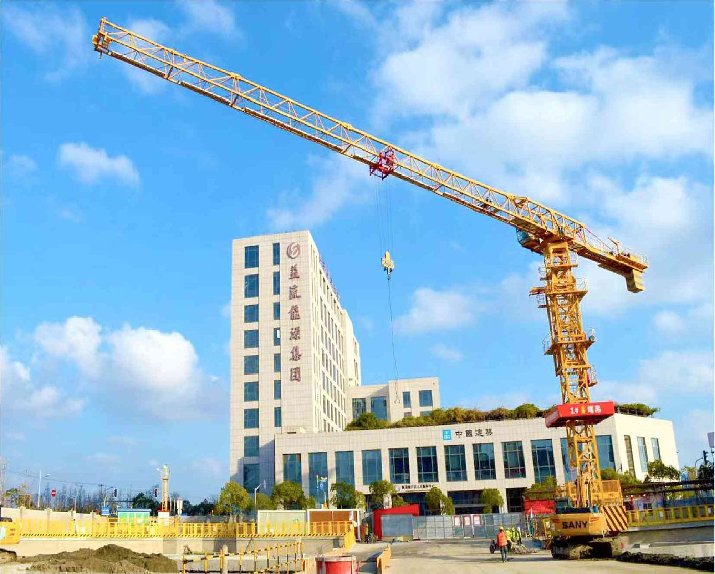 3上海建工总承包-南汇新城项目.jpg